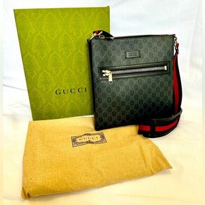 Gucci GG Black Messenger Bag